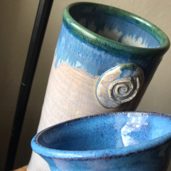 2 Clay Glazed Vases Signed Vintage Perfect - Picture 7 of 12